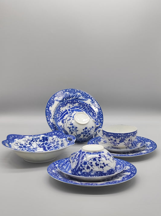 Ein Teeservice Nippon Tokusei Antique Blue Japanisches Porzellan