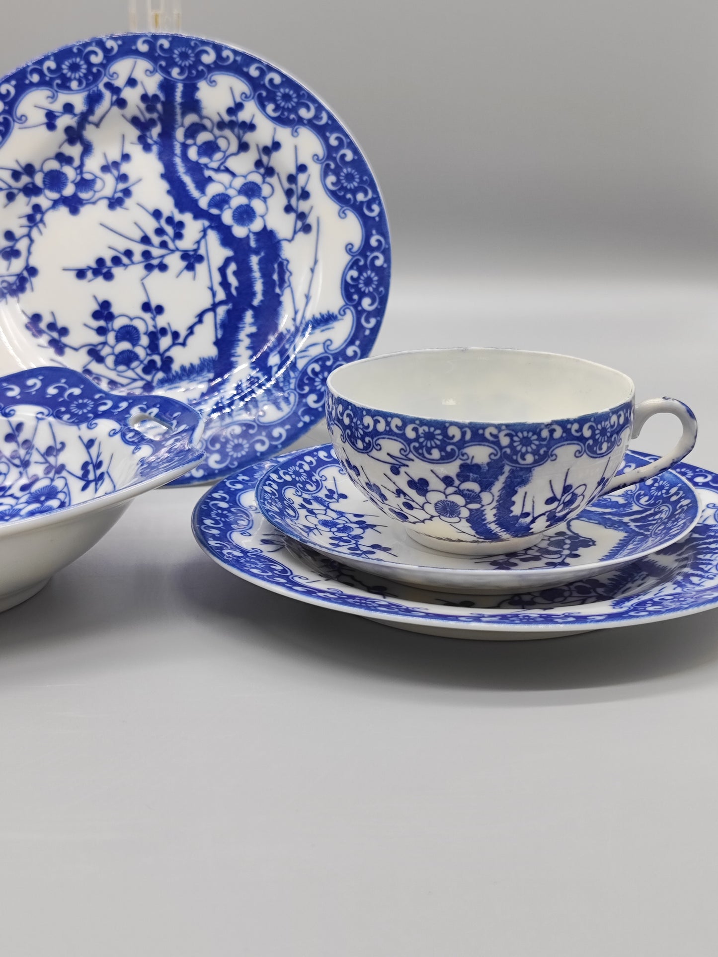Ein Teeservice Nippon Tokusei Antique Blue Japanisches Porzellan
