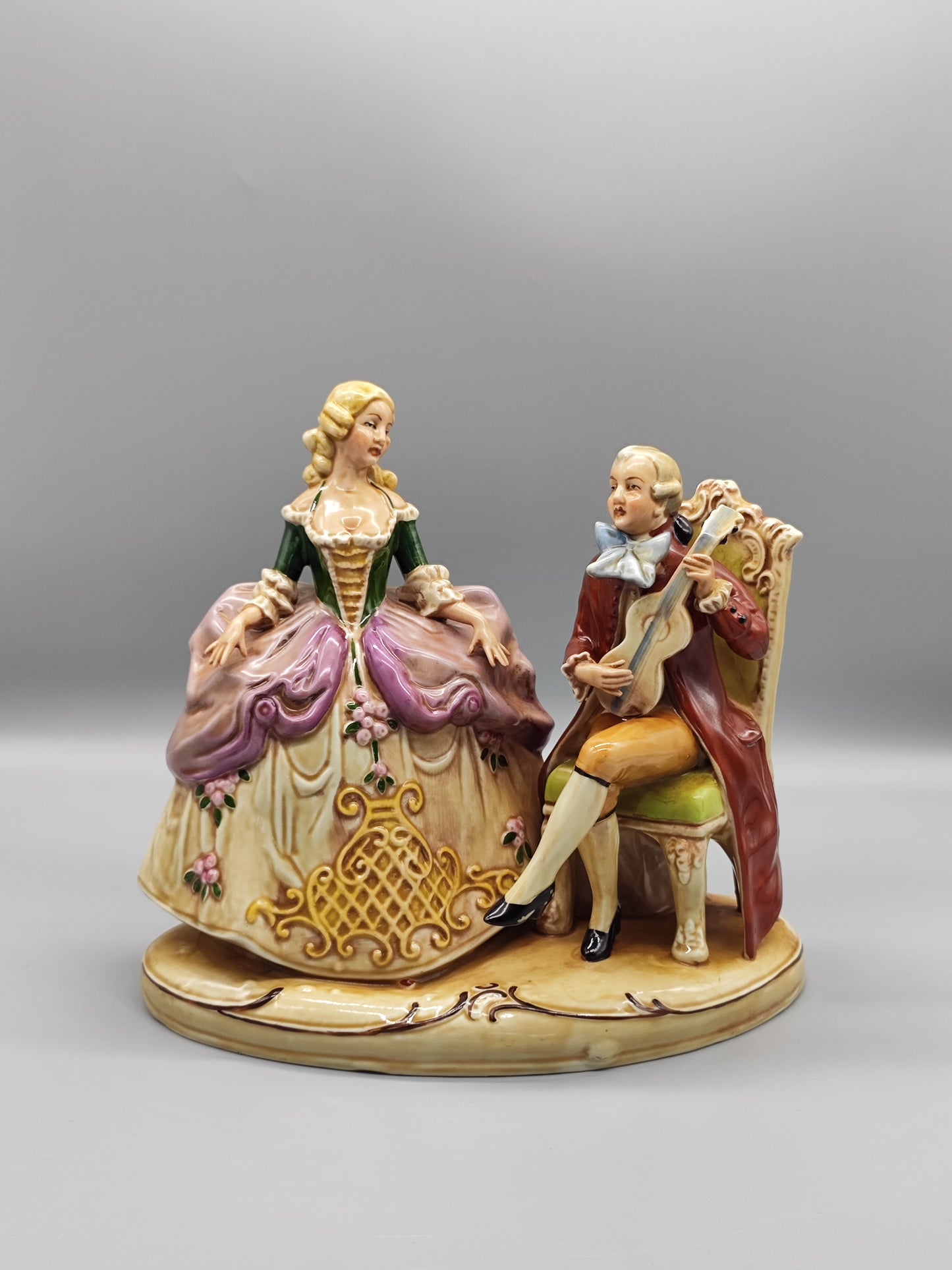 Kollektion Erlesenes Porzellan „Dame und Kavalier“ aus der Porzellanmanufaktur der DDR