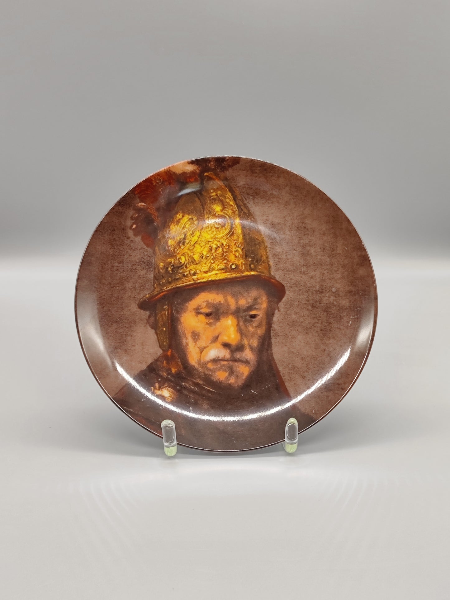Wandteller "Der Mann mit dem Goldhelm"