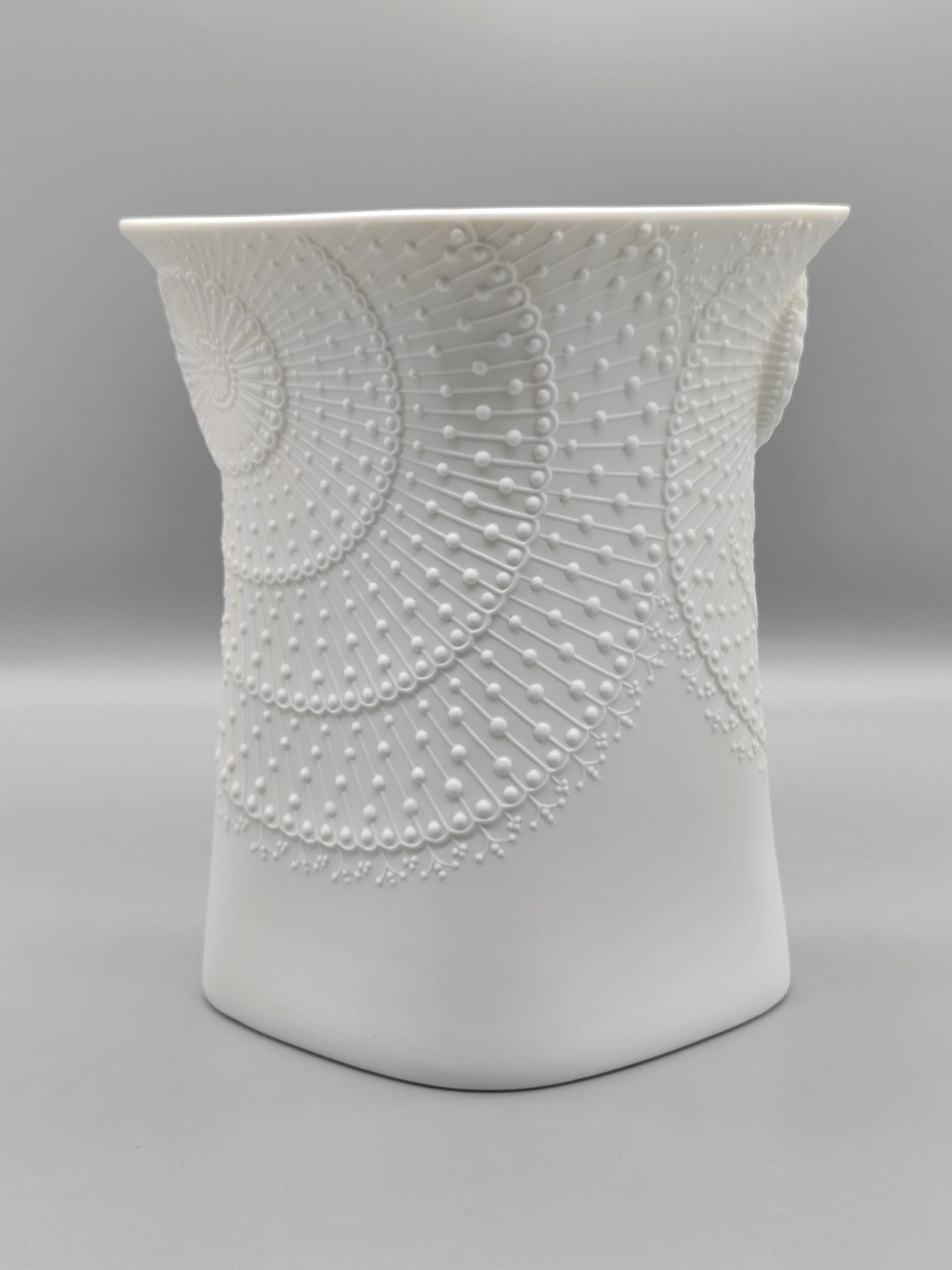 Kayser Vase weiß M. Frey Höhe 21 incl.