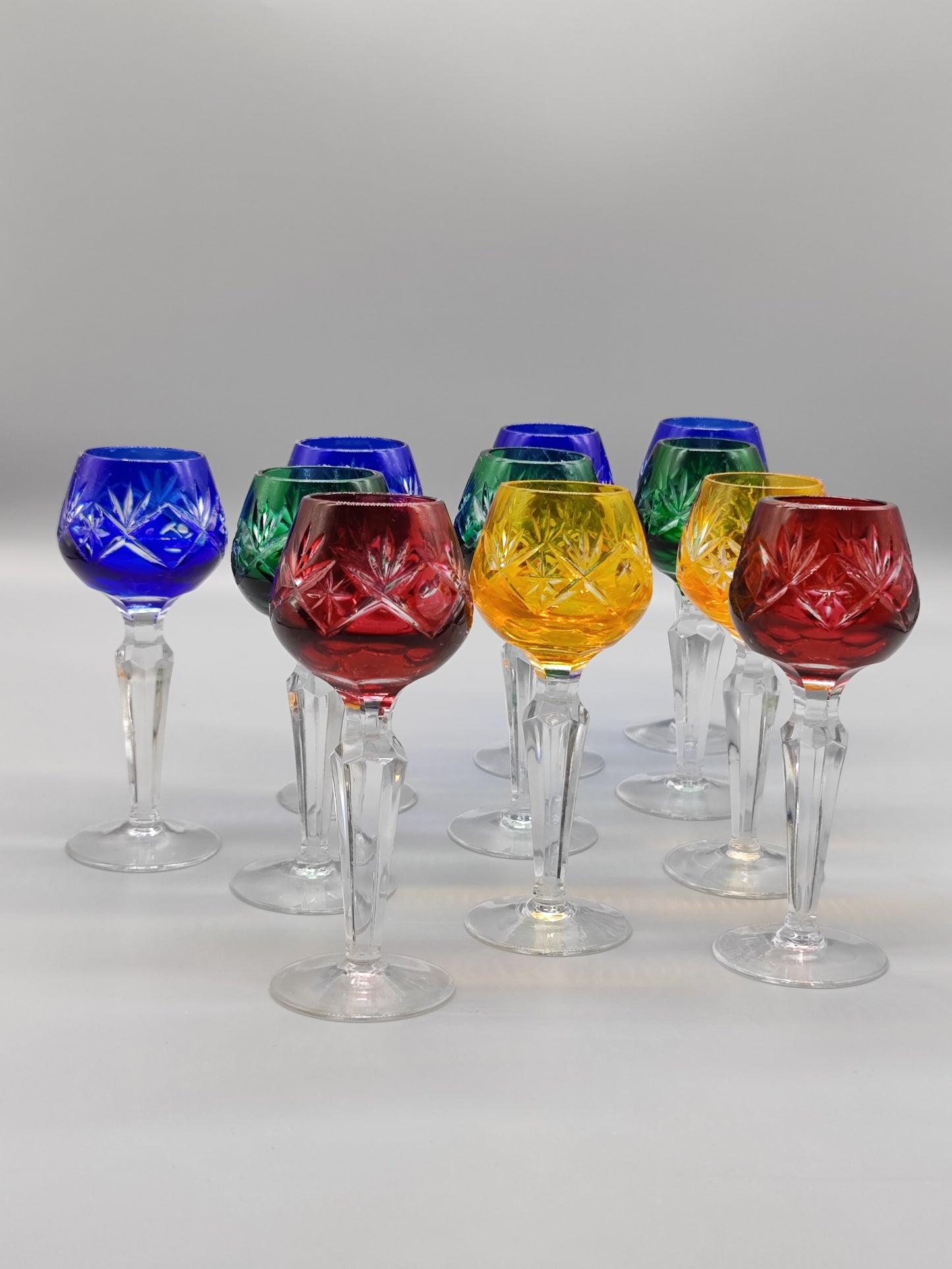 Elf Rumkristallkelche mit Nachtmann-Überzug