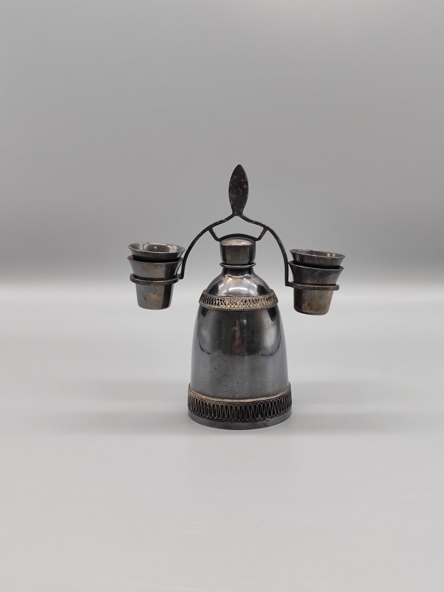 Vintage-Set aus Neusilber für Likör-Vintage-Damast-Dekanter der UdSSR